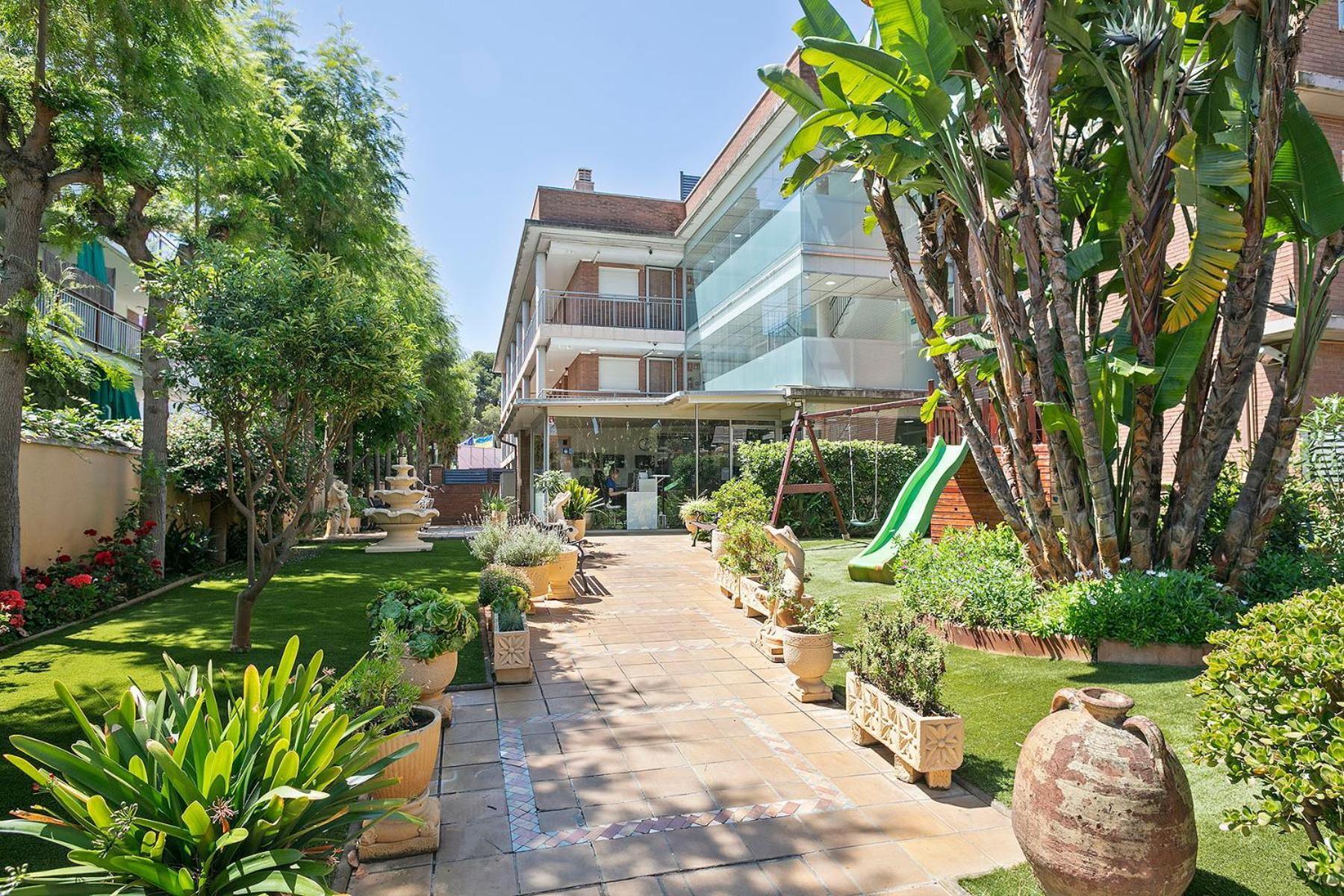 Apartamentos Velor * Castelldefels