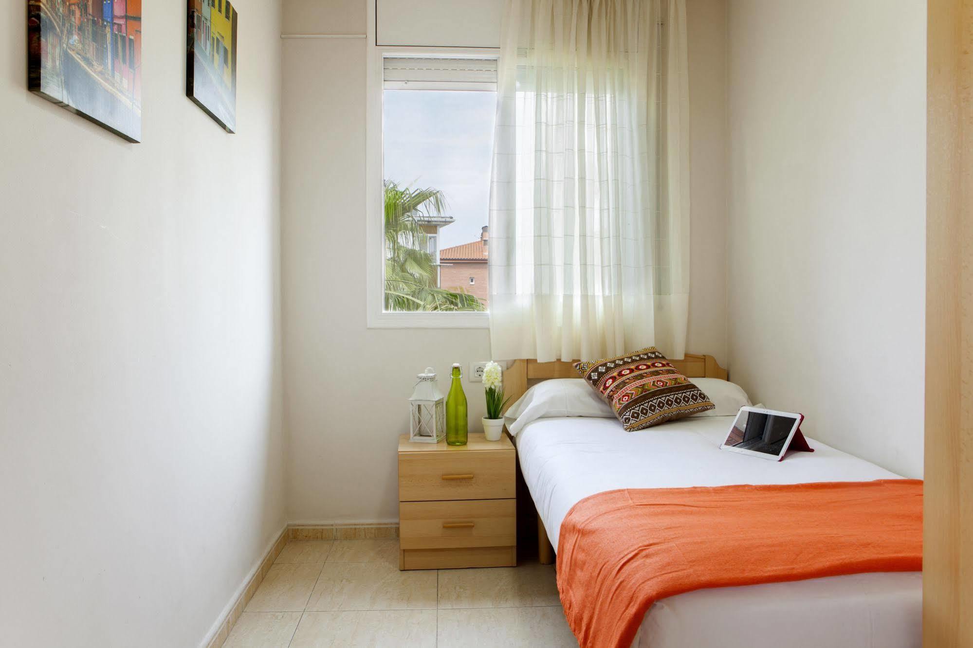 Apartamentos Velor Apartment